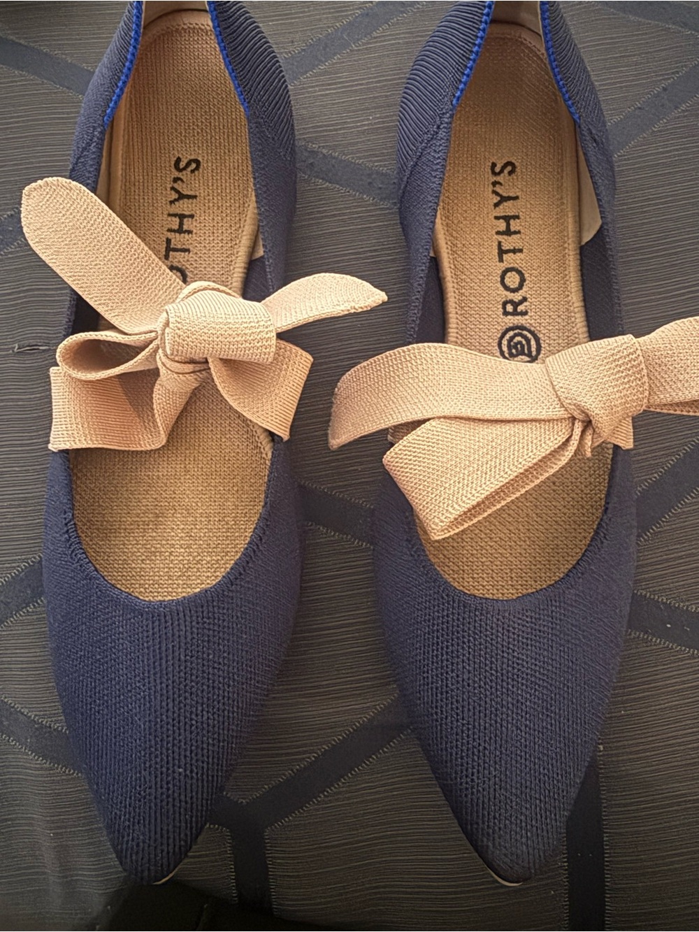 Rothy’s Navy Sapphire Mary Jane Pointed Toe Flats with Pink Bow - Picture 3 of 9